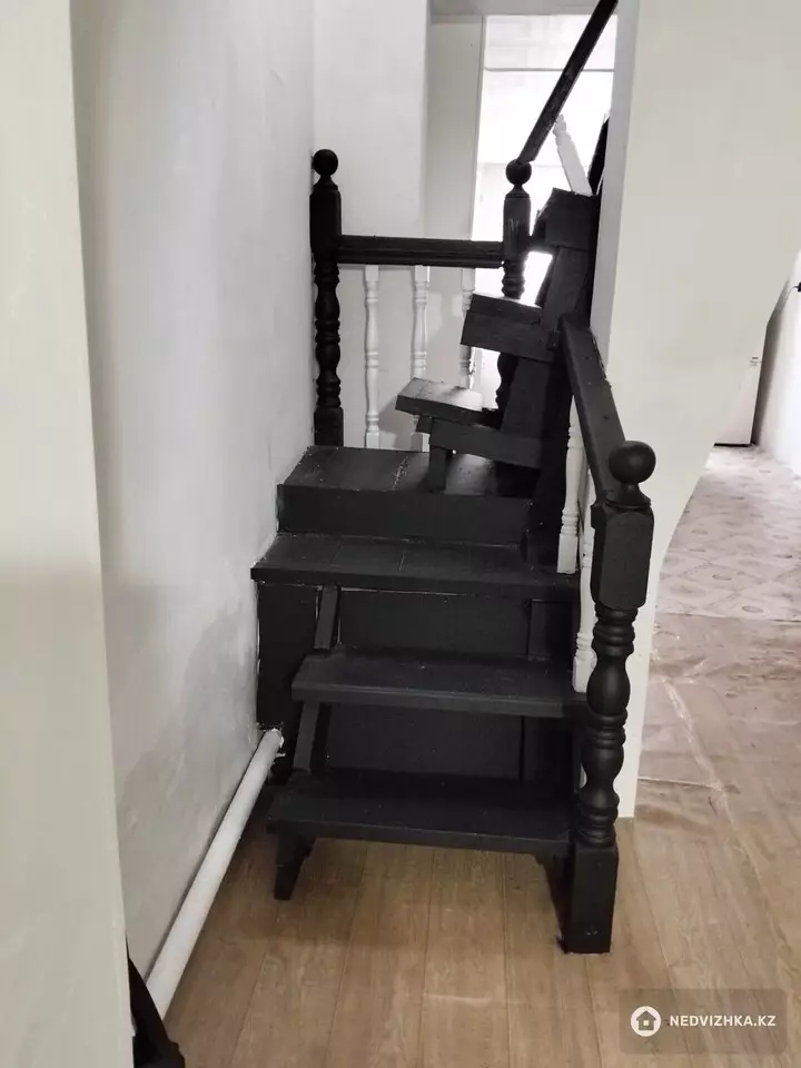 5-комнатный дом, 1 соток, 96 м², фотография 3