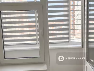 2-комнатная квартира, этаж 3 из 9, 60 м², миниатюра 1