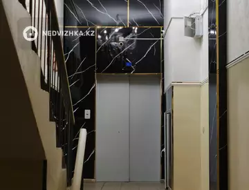 2-комнатная квартира, этаж 3 из 9, 60 м², миниатюра 3