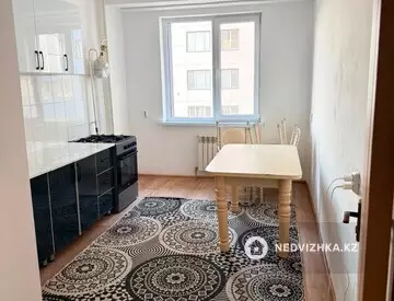 2-комнатная квартира, этаж 3 из 9, 65 м², миниатюра 8