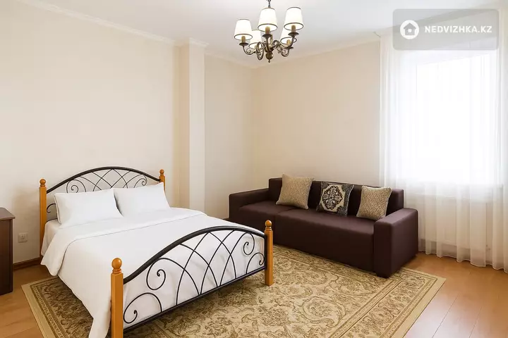 1-комнатная квартира, этаж 5 из 14, 42 м²