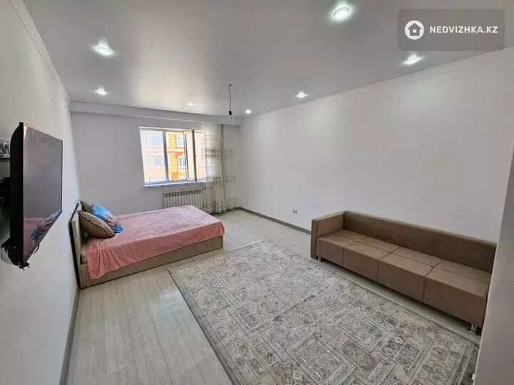 1-комнатная квартира, этаж 5 из 6, 47 м², фотография 2