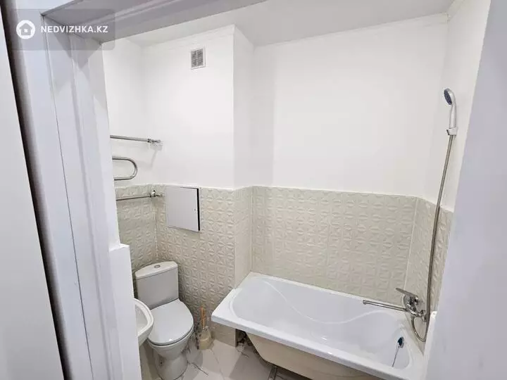 1-комнатная квартира, этаж 5 из 6, 47 м², фотография 4