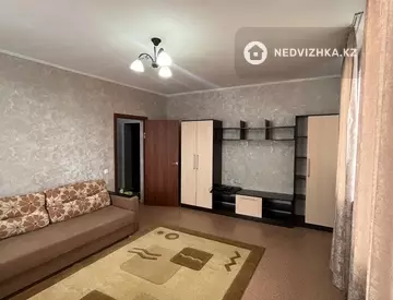 1-комнатная квартира, этаж 4 из 5, 39 м²