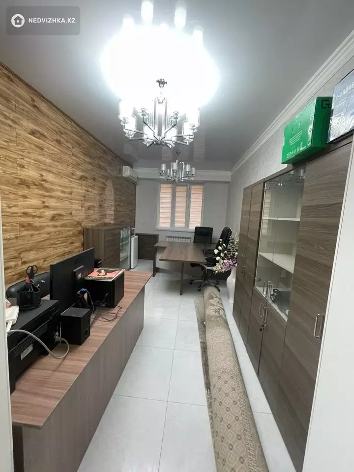 2-комнатная квартира, этаж 1 из 9, 71 м², фотография 5