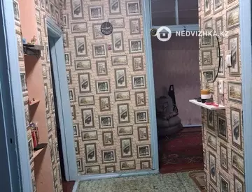 3-комнатная квартира, этаж 1 из 2, 60 м²
