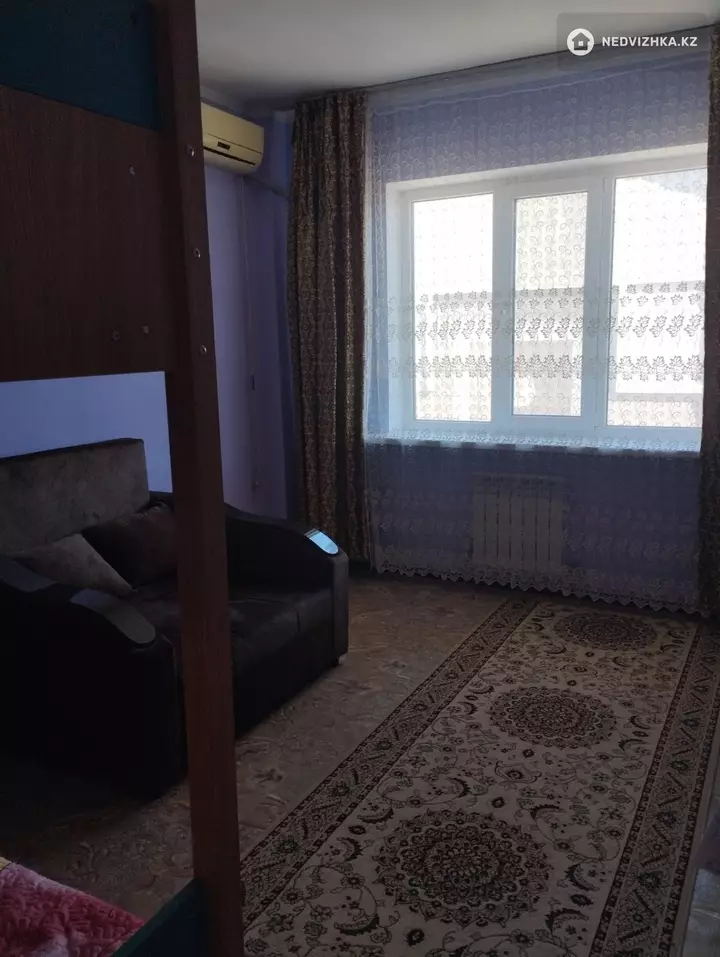 2-комнатная квартира, этаж 5 из 6, 53 м², фотография 2