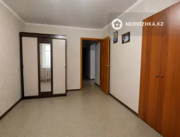 4-комнатная квартира, этаж 2 из 5, 81 м², миниатюра 6