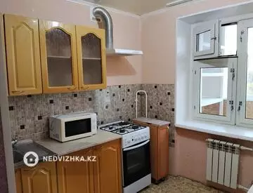 1-комнатная квартира, этаж 6 из 6, 34 м², миниатюра 11