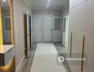 3-комнатная квартира, этаж 2 из 7, 78 м²