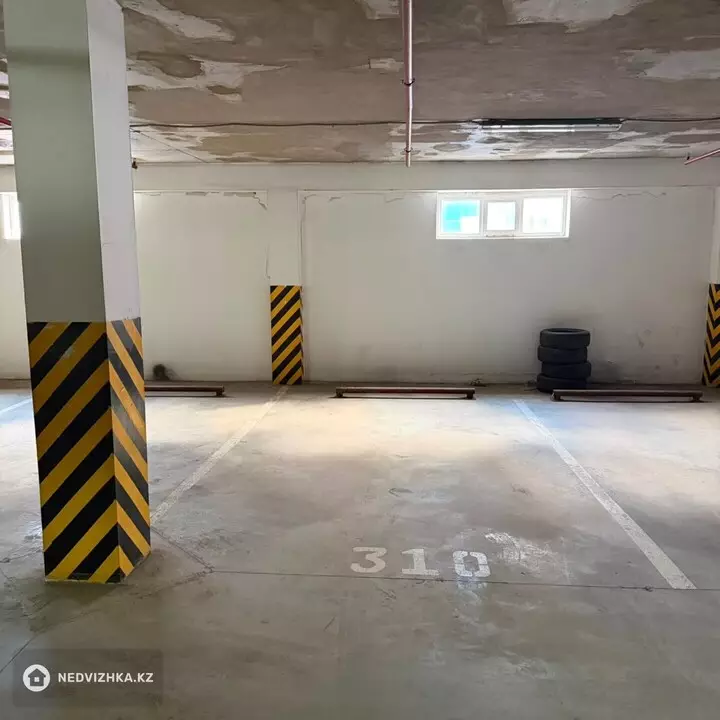Паркинг, 18 м², На длительный срок