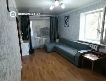 2-комнатная квартира, этаж 2 из 3, 40 м², миниатюра 8