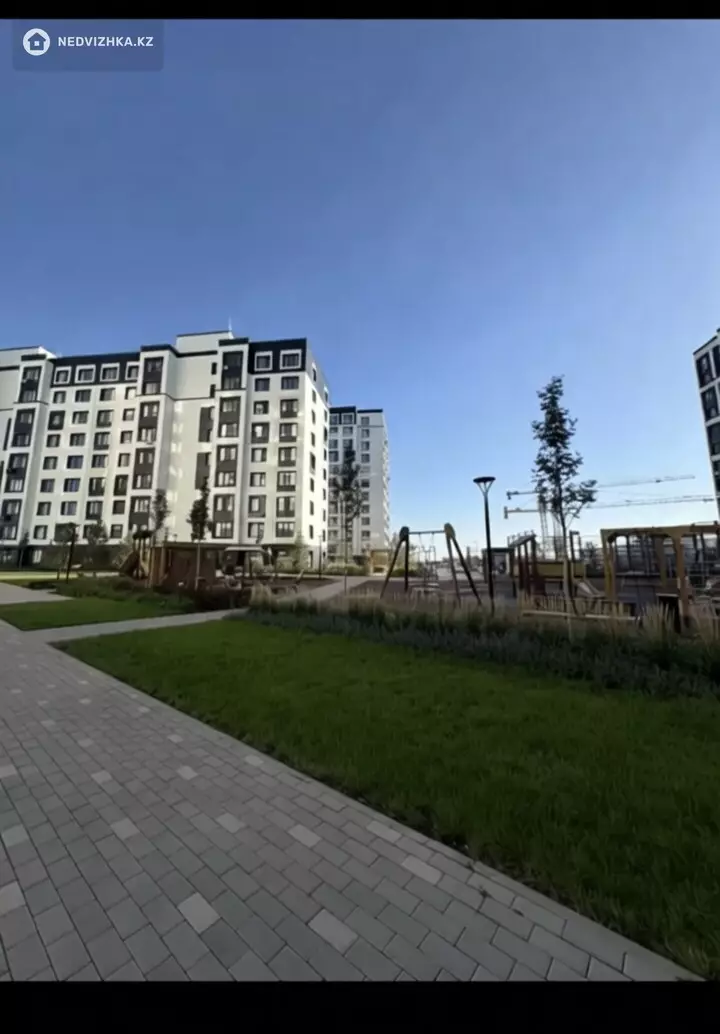3-комнатная квартира, этаж 9 из 9, 60 м²