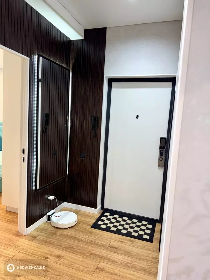3-комнатная квартира, этаж 9 из 9, 60 м², фотография 5