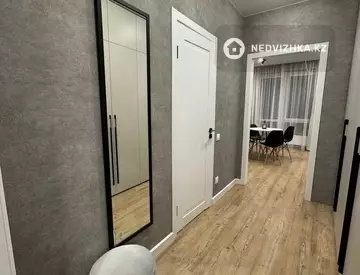 1-комнатная квартира, этаж 4 из 20, 38 м², На длительный срок