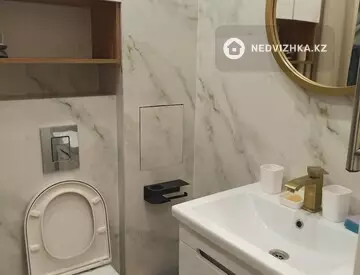4-комнатная квартира, этаж 10 из 10, 70 м², На длительный срок, миниатюра 5