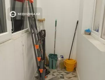 4-комнатная квартира, этаж 10 из 10, 70 м², На длительный срок, миниатюра 11