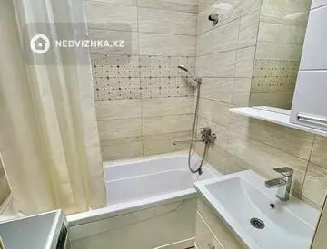 3-комнатная квартира, этаж 5 из 12, 56 м², миниатюра 9