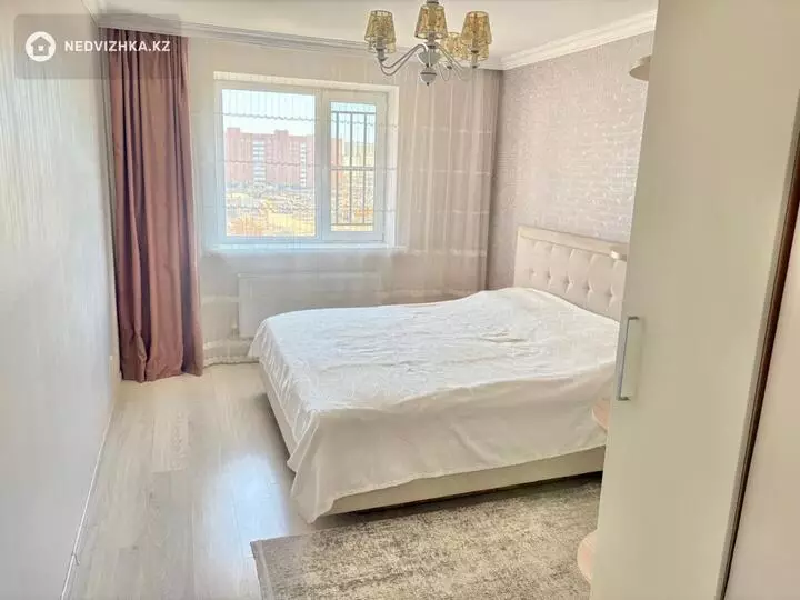 3-комнатная квартира, этаж 5 из 12, 56 м², 3-фотосурет