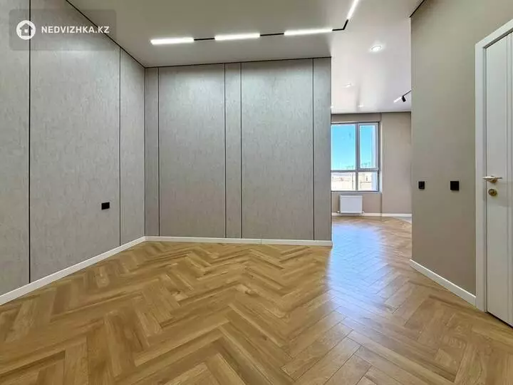 2-комнатная квартира, этаж 4 из 13, 46 м²