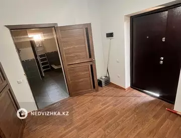 6-комнатный дом, 6 соток, 232 м², миниатюра 2
