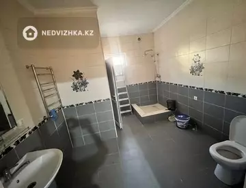 6-комнатный дом, 6 соток, 232 м², миниатюра 3