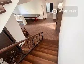 6-комнатный дом, 6 соток, 232 м², миниатюра 10