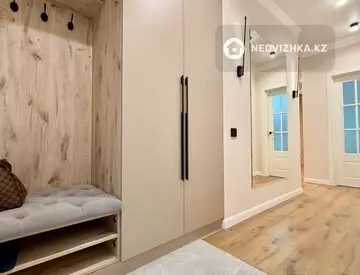 2-комнатная квартира, этаж 14 из 18, 53 м², миниатюра 7