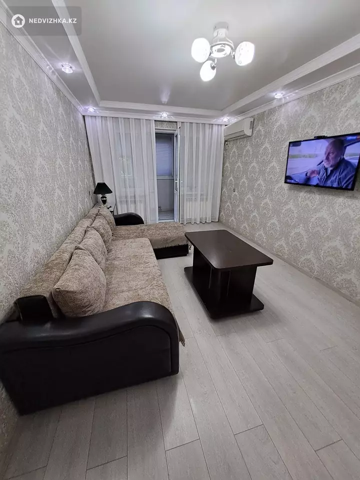 2-комнатная квартира, этаж 3 из 5, 56 м², Посуточно, фотография 4