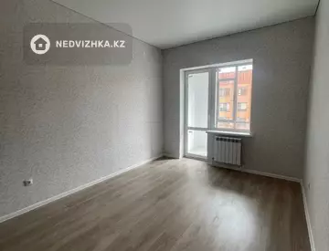 2-комнатная квартира, этаж 8 из 9, 55 м², На длительный срок