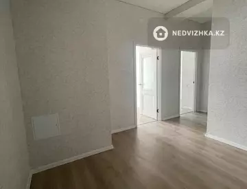 2-комнатная квартира, этаж 8 из 9, 55 м², На длительный срок