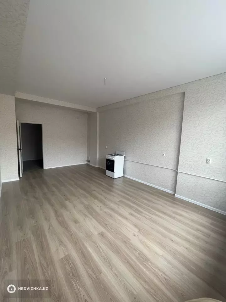 2-комнатная квартира, этаж 8 из 9, 55 м², На длительный срок, фотография 5