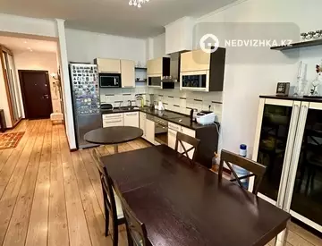 3-комнатная квартира, этаж 8 из 11, 120 м², На длительный срок, миниатюра 9