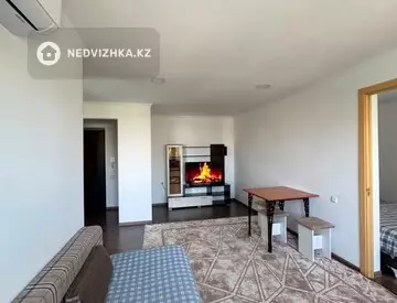 2-комнатная квартира, этаж 3 из 5, 60 м², Посуточно
