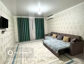 2-комнатная квартира, этаж 5 из 5, 70 м², Посуточно