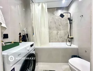 1-комнатная квартира, этаж 7 из 24, 30 м², миниатюра 3