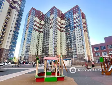 1-комнатная квартира, этаж 7 из 24, 30 м², миниатюра 5