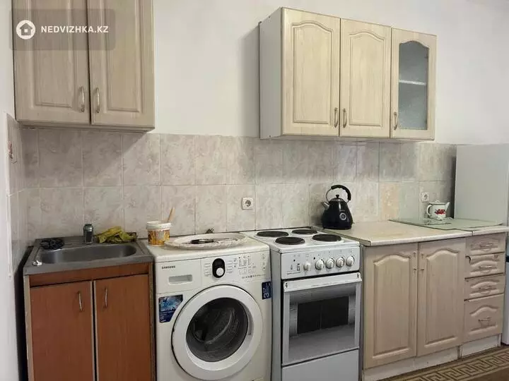 1-комнатная квартира, этаж 3 из 9, 47 м²