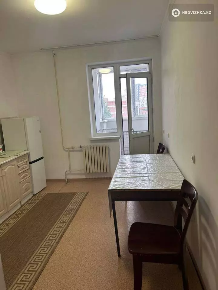1-комнатная квартира, этаж 3 из 9, 47 м², фотография 5