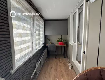 4-комнатная квартира, этаж 1 из 9, 78 м², миниатюра 5