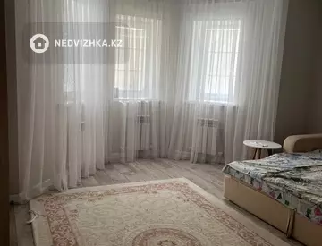 6-бөлмелі үй, 14 соттық, 220 м², 4-нобай