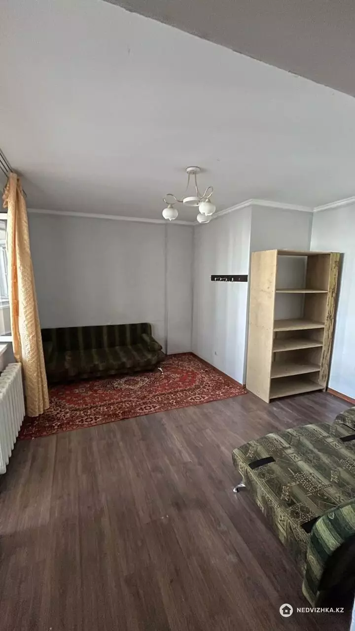 3-комнатная квартира, этаж 11 из 18, 65 м², фотография 4