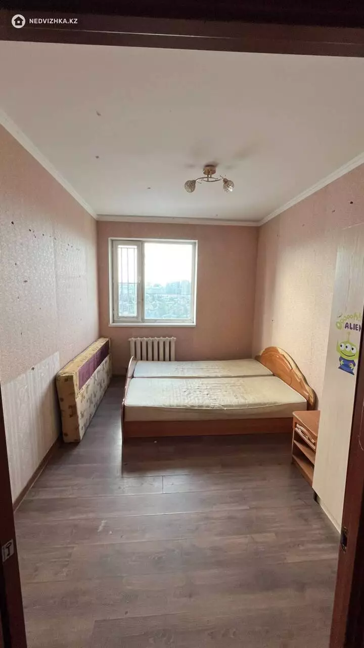 3-комнатная квартира, этаж 11 из 18, 65 м², фотография 5