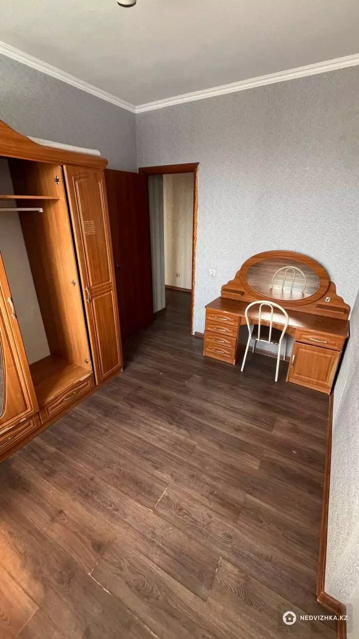 3-комнатная квартира, этаж 11 из 18, 65 м², фотография 3