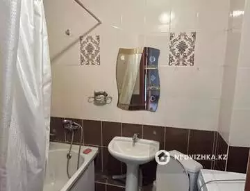 3-бөлмелі пәтер, қабат 11 барлық қабат саны 18, 65 м², 10-нобай