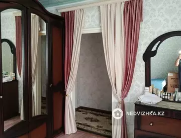 5-комнатный дом, 7 соток, 74 м²