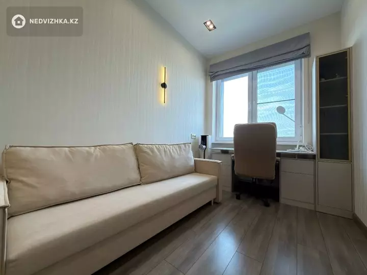 2-комнатная квартира, этаж 2 из 6, 64 м², На длительный срок, фотография 4
