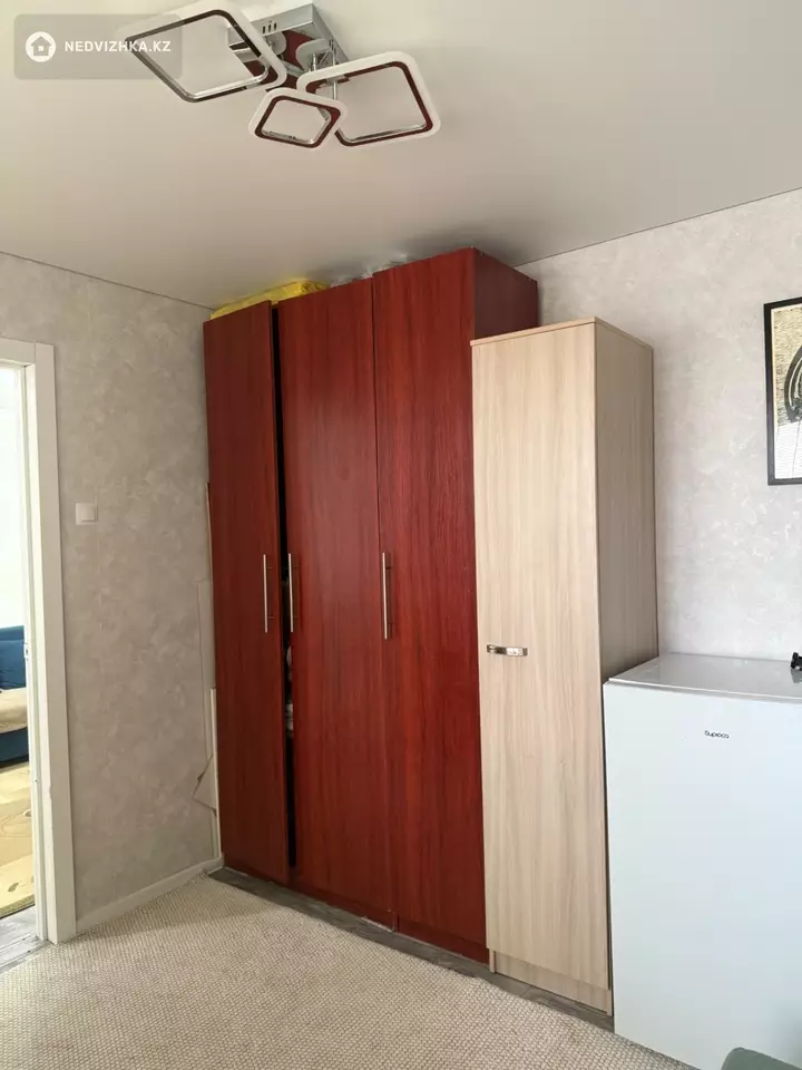 4-комнатная квартира, этаж 1 из 5, 58 м², 4-фотосурет