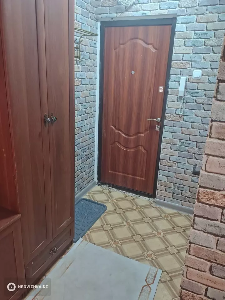 2-комнатная квартира, этаж 2 из 5, 57 м², На длительный срок