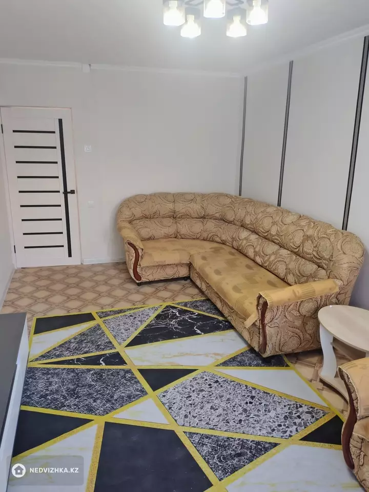 2-комнатная квартира, этаж 2 из 5, 57 м², На длительный срок, фотография 4